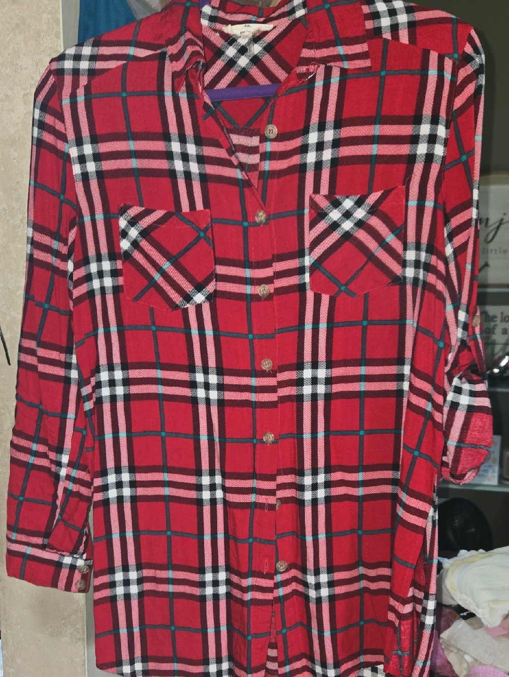 entro Red Plaid Button-Up Shirt